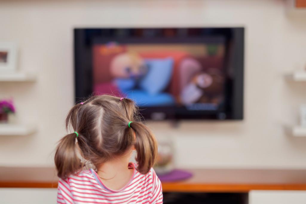 赤ちゃんにテレビはいつから見せていいの？【アメリカ小児科学会のルールとは】 子育ての知識
